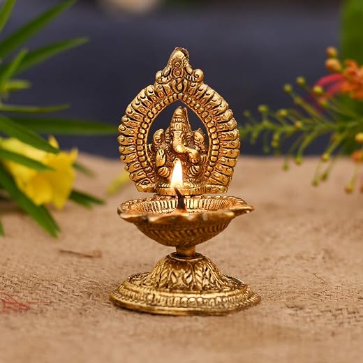 Collectible India Ganesha Diya Oil Lamp - Diwali Diya for Puja Diwali Gift Home Temple Articles Decoration Gifts - Diwali Decoration Items for Home Decor